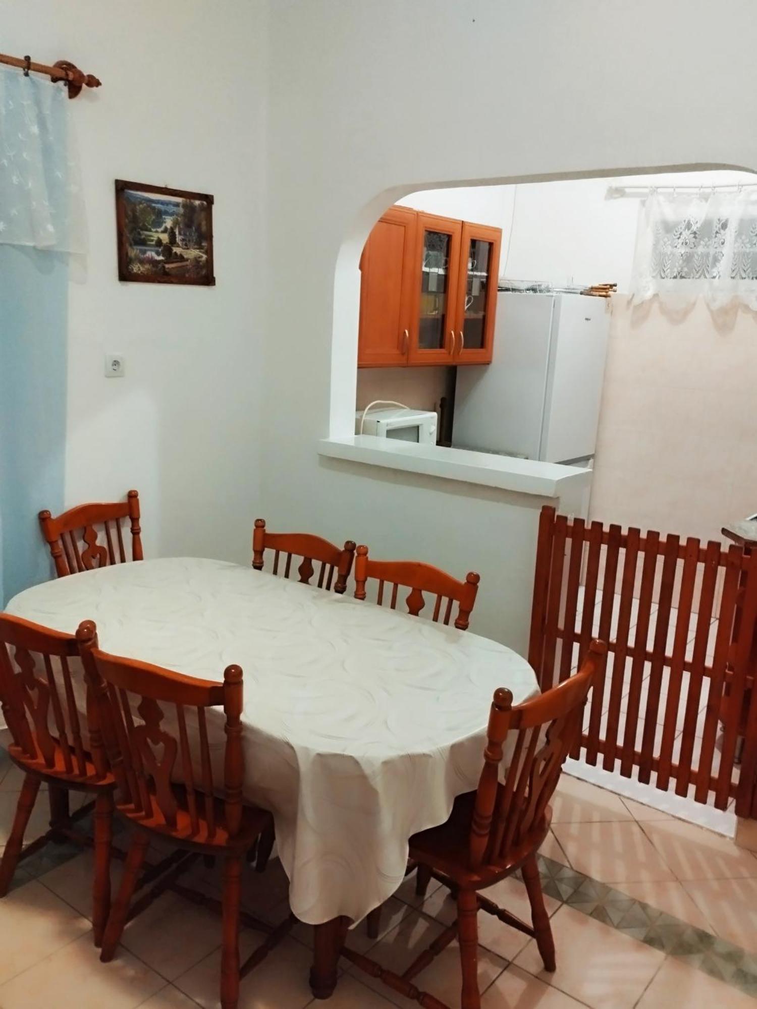 Abadi Karmazsin Haz Villa Abádszalók Екстериор снимка